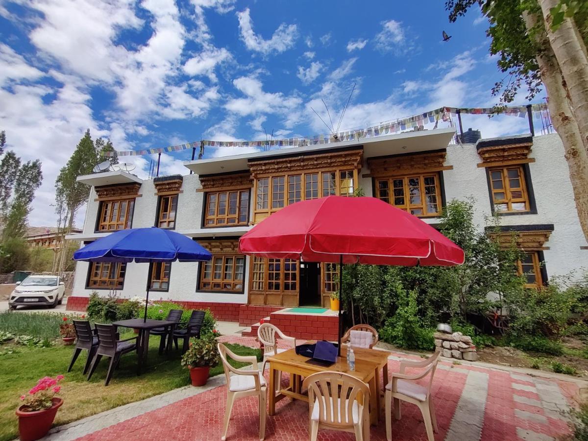 Jig Gyas Guest House Leh Kültér fotó